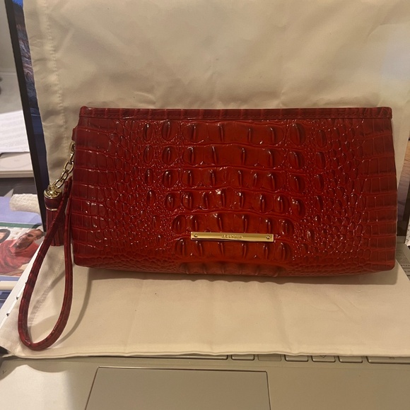 Brahmin Kayla Malbourne Umbra Leather Wristlet Bag - Picture 3 of 10